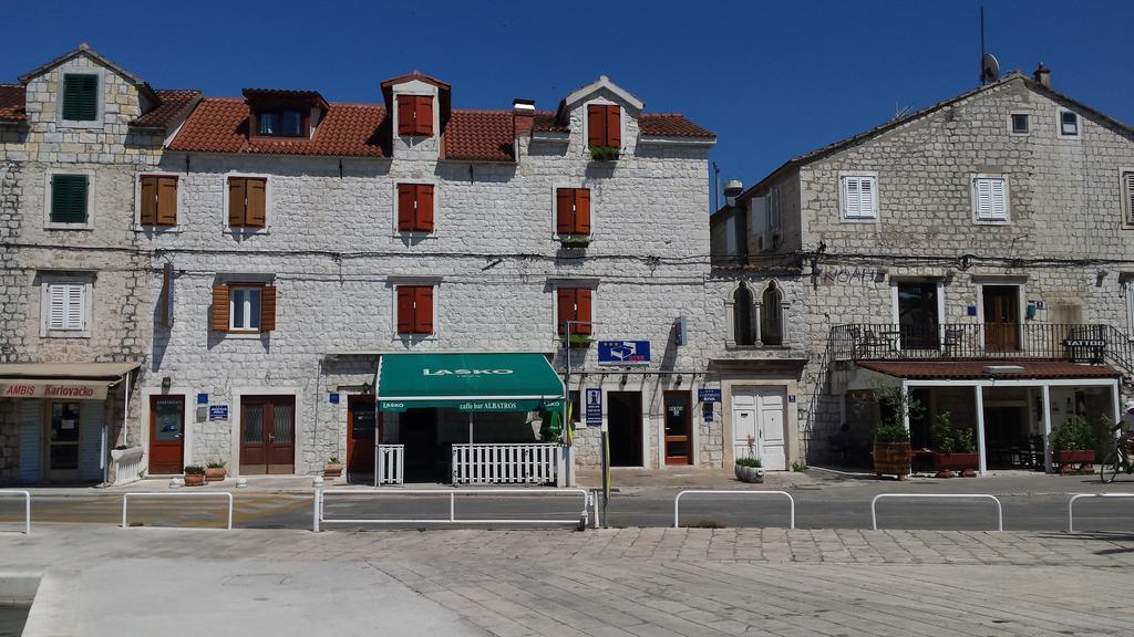 Apartments Riva Trogir Ngoại thất bức ảnh